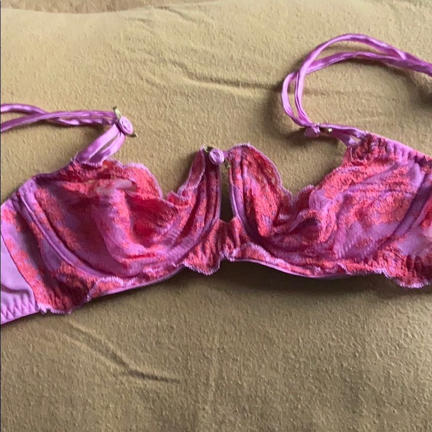 Rosette Bra